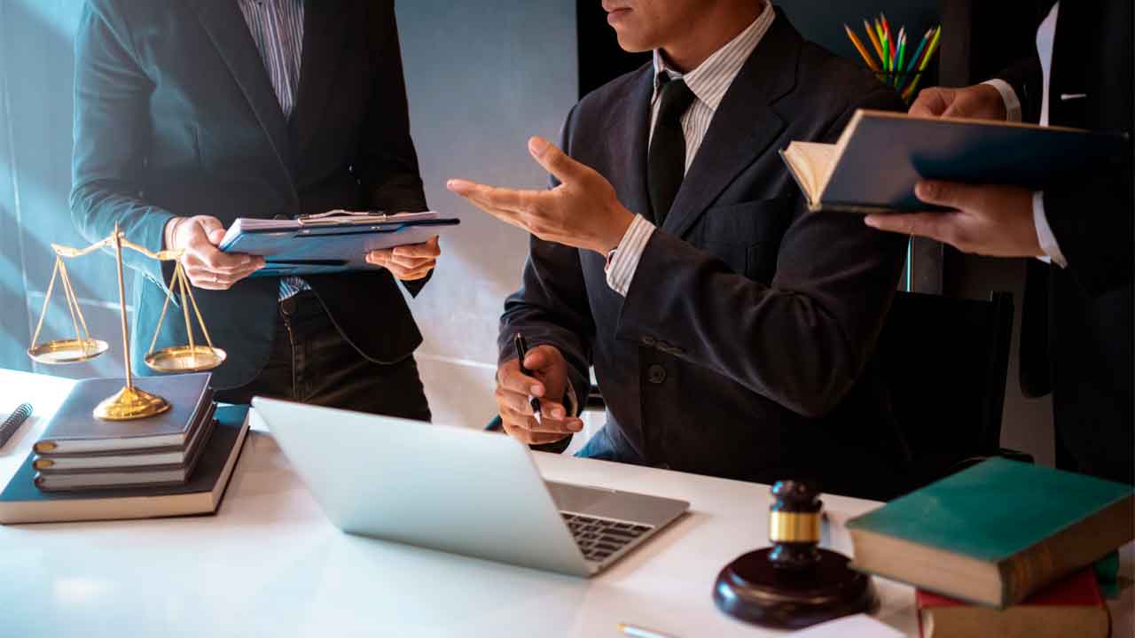 corporate-advisory